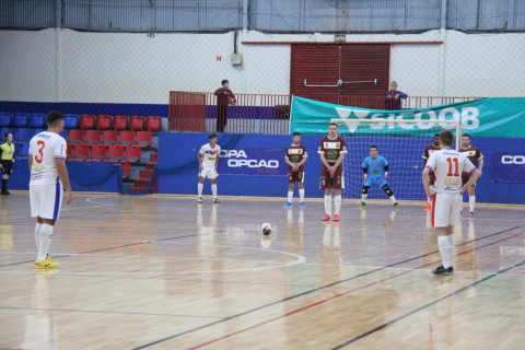 Nova Santa Rosa aplica 9 a 0 em Mercedes no Troféu Difusora