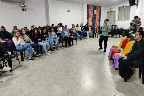 Oficina de Contadores de Histórias é realizada em Nova Santa Rosa