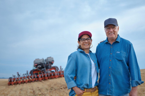 C.Vale completa, em 2025, 50 anos de produção de sementes de soja