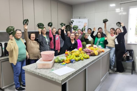 Curso de geleias e doces é iniciado em Nova Santa Rosa